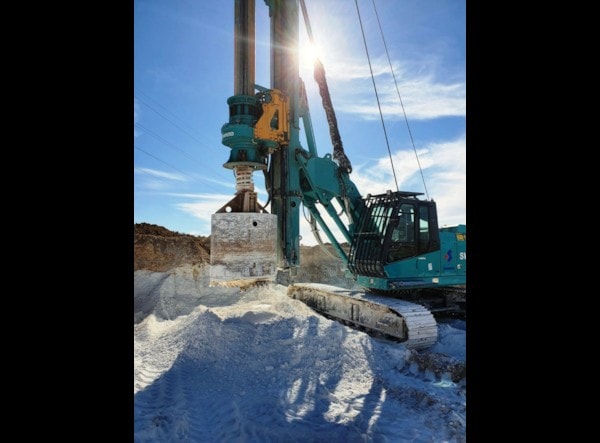 Instalatie de Foraj SUNWARD SWDM160B-cu sistem de ridicare pe troliu- cu burghiu continuu CFA de vanzare